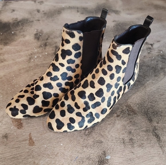Tory Burch Boots Leopard Print Calf-Hair Chelsea Ankle Bootie 6 - Picture 5 of 15